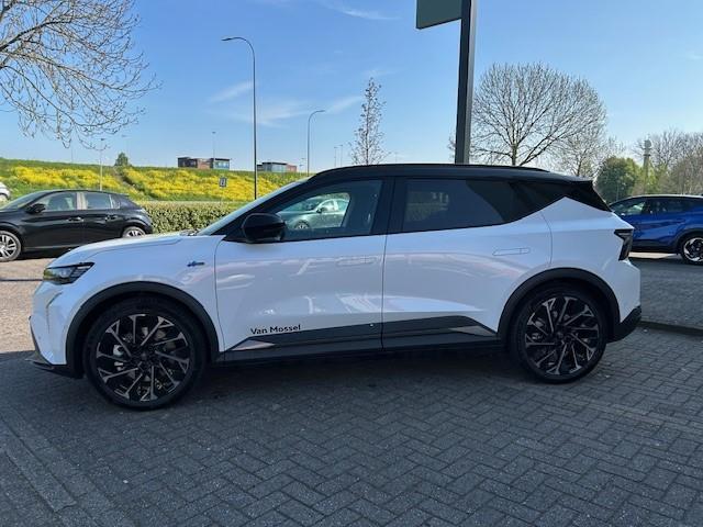 Renault SCENIC E-Tech EV87 long range esprit Alpine | Solarbay | Pack Advanced Driving Assist & Augmented Vision | Adaptieve Cruise Control | Stoel- en Stuurwielverwarming | 20" LMV 'Speedway' | Elektrische Achterklep | Sportstoelen
