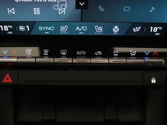 Renault SCENIC E-Tech EV87 long range iconic 220pk Automaat Harman Kardon | 360° Camera | Navi | Parkeersens. v+a | Stoel-/stuurverw.