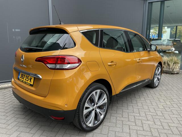 Renault SCENIC 1.2 TCe Intens Airco - Cruise control - Parkeersensoren voor en achter - Navigatiesysteem - Lederen/stof bekleding - Mistlampen voor - Stuur multifunctioneel