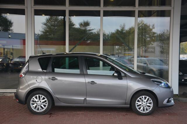 Renault SCENIC 1.5 dCi Bose Nette Scenic automaat onderhoudshistorie volledig aanwezig laatste beurt bij 144000km riem vv bij 118000 met oa lmv key less navigatie pdc trekhaak