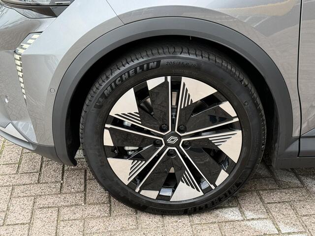 Renault SCENIC EV87 220 Long Range Techno | Demo | Pack Comfort Premium | Pack Advanced Driving Assist & Augmented Vision |