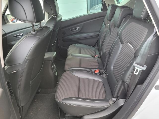 Renault SCENIC 1.3 TCe Bose | Automaat | Hoge Zit | Trekhaak | Dealer Onderhouden