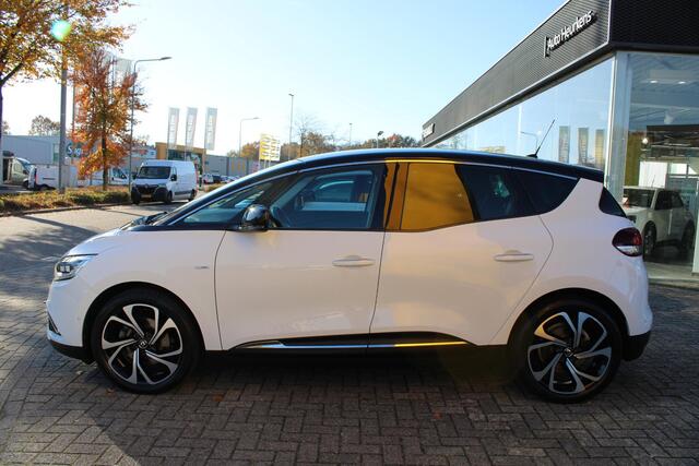 Renault SCENIC TCe 130 Bose | Panoramisch Glazen Dak | Afn Trekhaak | Dealer Onderhouden |