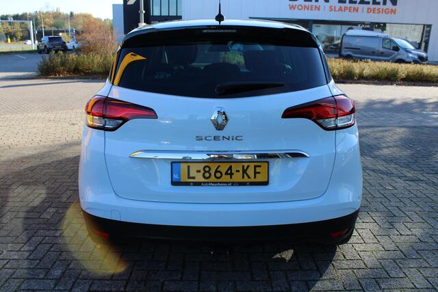 Renault SCENIC TCe 130 Bose | Panoramisch Glazen Dak | Afn Trekhaak | Dealer Onderhouden |