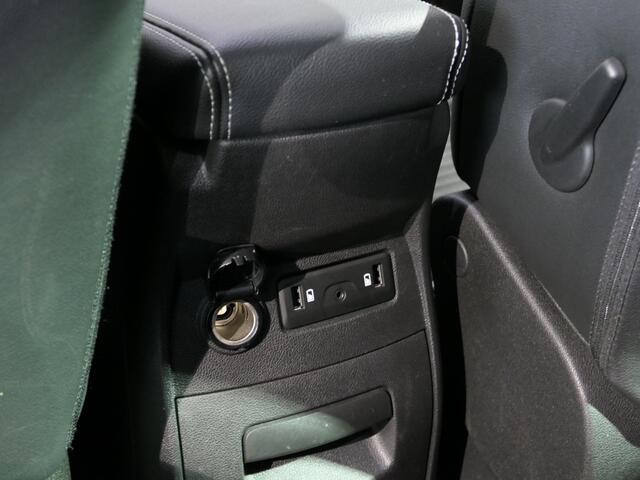 Renault SCENIC 1.3 TCe Bose *Incl. Trekhaak* - Camera, dodehoek, parkeerassistent