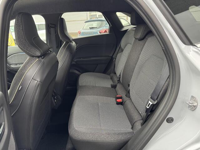 Renault Symbioz 1.8 E-Tech full hybrid 160 techno / STOELVERWARMING / NAVIGATIE / CLIMATE CONTROLE /