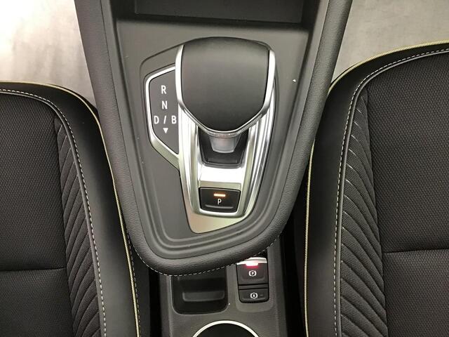 Renault Symbioz 1.6 E-Tech full hybrid 145 iconic PACK LIGHT & SOUND (SOLARBAY GLAZEN DAK/HARMAN KARDON) 360GR. CAMERA/ PACK WINTER (VERWARBARE STOELEN, STUUR EN VOORRUIT) / ETC... FULL OPTIONS! RIJKLAAR!