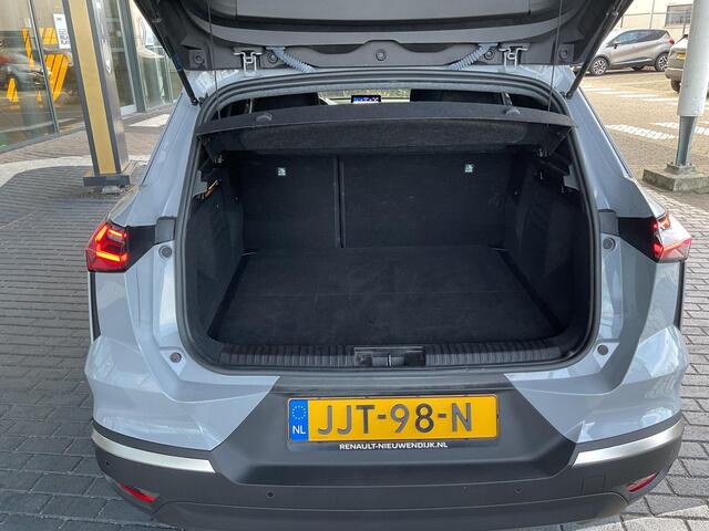 Renault Symbioz 1.6 E-Tech full hybrid 145 techno NAVIGATIESYSTEEM /BLEUTOOTH / ACHTERUITRIJCAMERA / PARKEERSENSOREN / STUUR EN STOELVERWARMING