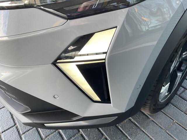 Renault Symbioz 1.6 E-Tech full hybrid 145 techno NAVIGATIESYSTEEM /BLEUTOOTH / ACHTERUITRIJCAMERA / PARKEERSENSOREN / STUUR EN STOELVERWARMING