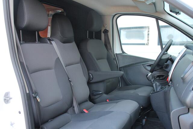 Renault TRAFIC 1.6 dCi - EURO 6 - Airco - Navi - Cruise - ¤ 12.950,- Excl.