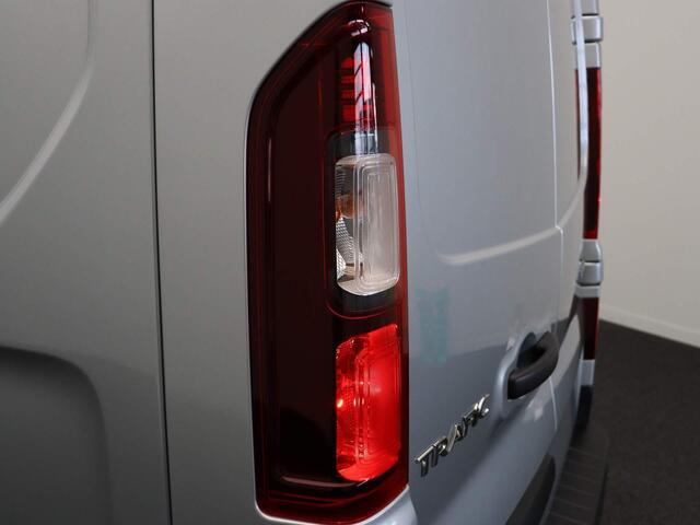Renault TRAFIC 2.0 dCi 150 EDC T30 L2H1 Advance | Laadruimtepakket | Achteruitrijcamera | Vierseizoenbanden |