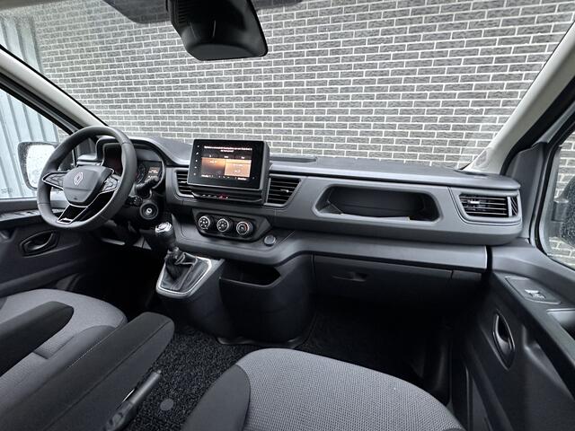 Renault TRAFIC 2.0 Blue dCi 130 T29 L2H1 Advance DC | Houten vloer | Zijwandbekleding laadruimte | Trekhaak | All-season