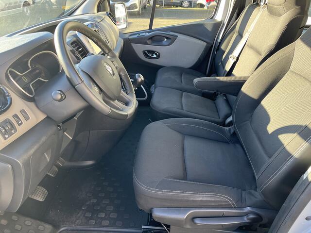 Renault TRAFIC Passenger 1.6 dCi Grand Expression Energy BTW/ BPM vrij marge Airco Cruise control Navigatie PDC 9 persoons geen btw 1e eigenaar Combi Kombi 9 persoons Passenger Groepsvervoer 1e eigenaar Taxi Personenbus
