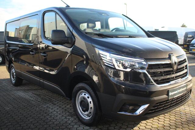 Renault TRAFIC 2.0dCi 150pk T30 L2H1 DC | 6-Zits | Carplay/Android | Camera | Lease 627,- p/m