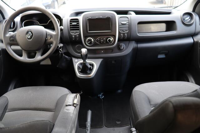 Renault TRAFIC 2.0 dCi 145 Pk L2H1 Automaat, Dubbele Cabine, Cruise Control, Camera, Trekhaak, PDC A, Navigatie, Prijs Is Rijklaar Ex Btw