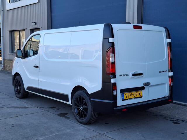 Renault TRAFIC 1.6 dCi 95 T29 L1H1 Comfort AIRCO / CRUISE CONTROLE / NAVI / 3 ZITS