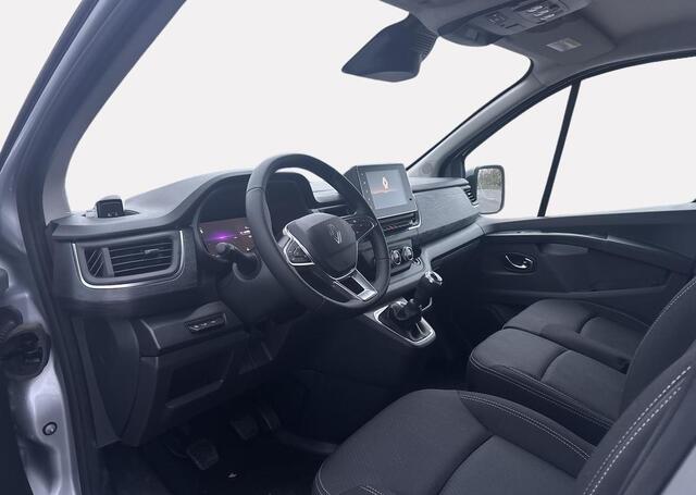 Renault TRAFIC 2.0 Blue dC1 150 T30 L2H1 Extra - Reservewiel / Alarm / 17\" lichtmetalen velgen 'Avens Noir Diamantée' in aluminium en zwart,Houten laadvloer