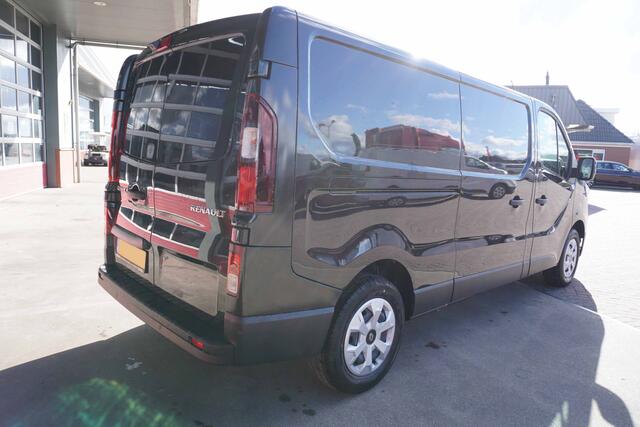 Renault TRAFIC 2.0 Blue dCi 130PK T30 L2H1 Advance Nr. V047 | Airco | Cruise | Apple CP + Android auto | Camera