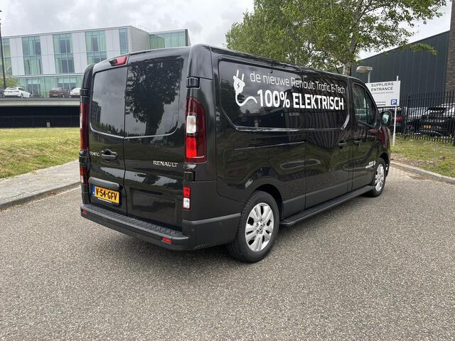 Renault TRAFIC E-Tech T29 L2H1 Advance 52 kWh Renault Trafic E-Tech T29 L2H1 52 kWh ANDROID AUTO / APPLE CARPLAY / AIRCO / NAVIGATIE / PARKEERSENSOREN+CAMERA.