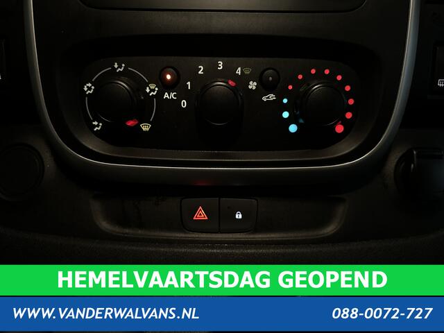 Renault TRAFIC 1.6 dCi L1H1 Euro6 Airco | Navigatie | Cruisecontrol | Trekhaak | Parkeersensoren Bijrijdersbank