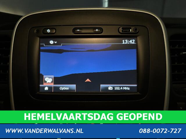 Renault TRAFIC 1.6 dCi L1H1 Euro6 Airco | Navigatie | Cruisecontrol | Trekhaak | Parkeersensoren Bijrijdersbank