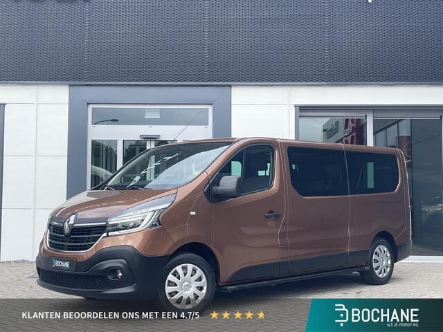 Renault TRAFIC Passenger 2.0 dCi 120 Grand Zen | Trekhaak | Parkeersensoren | Navigatie