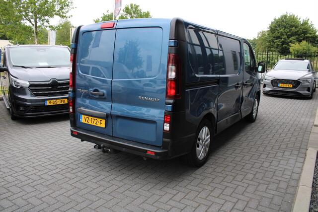 Renault TRAFIC 1.6 dCi T27 L1H1 Turbo2 Energy airco navi 3 zits zijschade