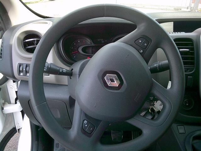 Renault TRAFIC 1.6 dCi T27 L1H1 Comfort VOORZIEN VAN AIRCO+CRUISE+TREKHAAK !!