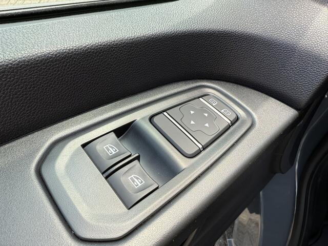 Renault TRAFIC 2.0 Blue dC1 150 EDC T30 L2H1 Advance