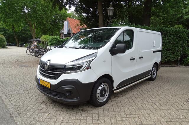 Renault TRAFIC 1.6 dCi T29 L1H1Comf NAVI 3 ZIT KASTEN INR NWST