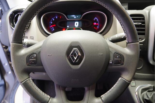 Renault TRAFIC 1.6 dCi T29 L2 LUXE 1E EIGENAAR, TREKHAAK, CAMERA, NAVI, CRUISE, CLIMA, PARKEERSENSOREN, NL AUTO, NAP