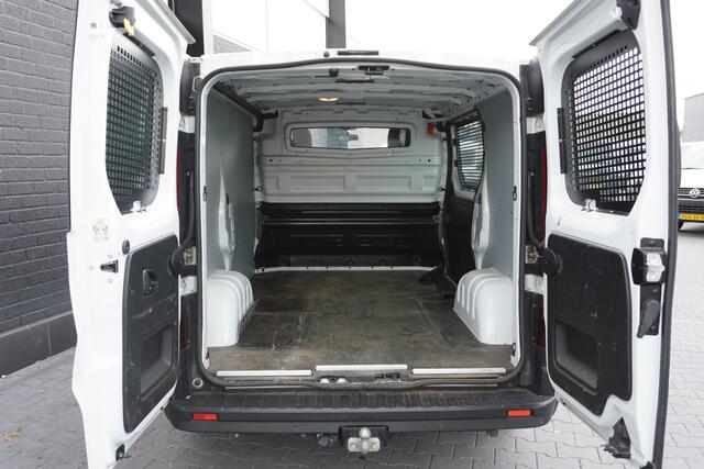 Renault TRAFIC 1.6 dCi 125PK EURO 6 - Airco - Navi - Cruise - ¤ 12.499,- Excl.