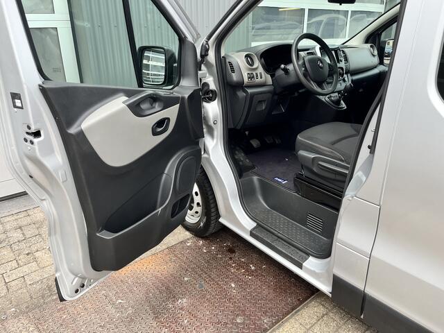 Renault TRAFIC 1.6 dCi T29 L2H1 DC Marge Btw / Bpm vrij Airco Cruise controle Navigatie 5 persoons Dubbele cabine Euro 5 Lang Verlengde wielbasis 1e eigenaar Ex overheid