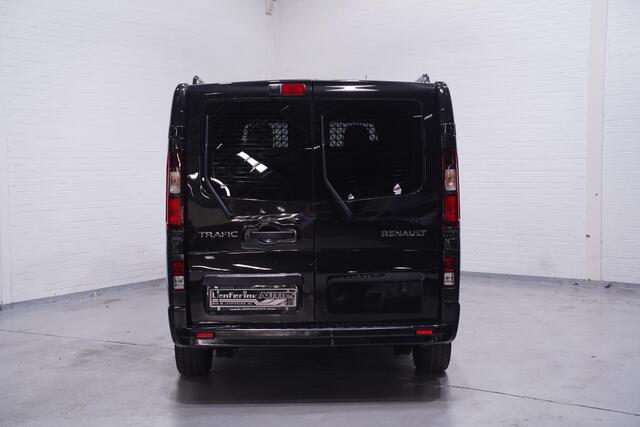 Renault TRAFIC 2.0 dCi 120 pk L2H1 Dubbel Cabine 5p, NAP Camera, Navi, Airco ECC, LED Koplampen, Sidebars