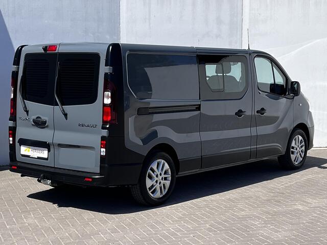 Renault TRAFIC 2.0 dCi 120 T29 L2H1 DC Work Edition 5 persoons / Dealer onderhouden / Trekhaak 2.000kg / Dubbel Cabine / Airco / Getinte ruiten / 17" LM wielen / Stoelverwarming /