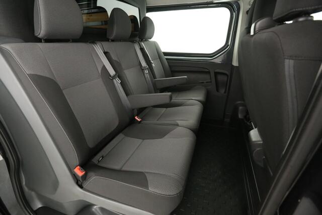 Renault TRAFIC 2.0 dCi T29 L2H1 | 145PK | DC | 6-Zits | Automaat | Airco | Cruise | Parkeersens. | Trekhaak