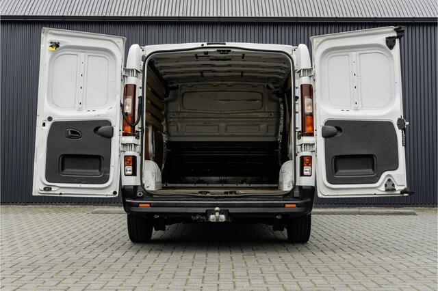 Renault TRAFIC dCi 120 T29 | L2H1 | LED | Navigatie | Cruise | Airco | Euro 6