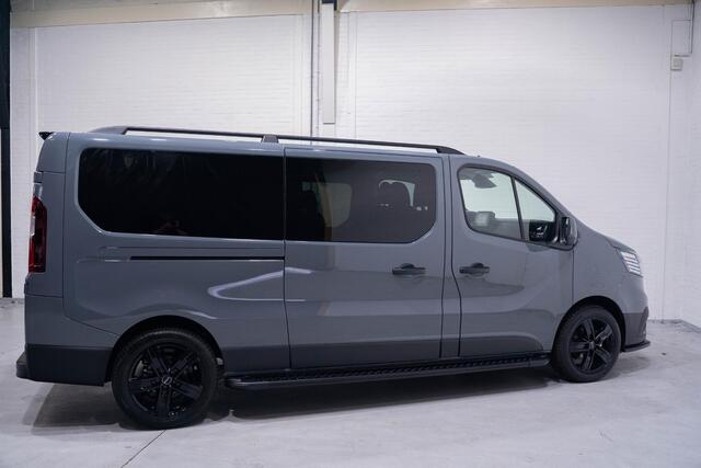 Renault TRAFIC 2.0 DCi 130 pk Dubbel Cabine Black&Grey Airco, Camera, 18" LMV, Spoiler V+A, LED Koplampen, Zwarte Grille, 6-Zits