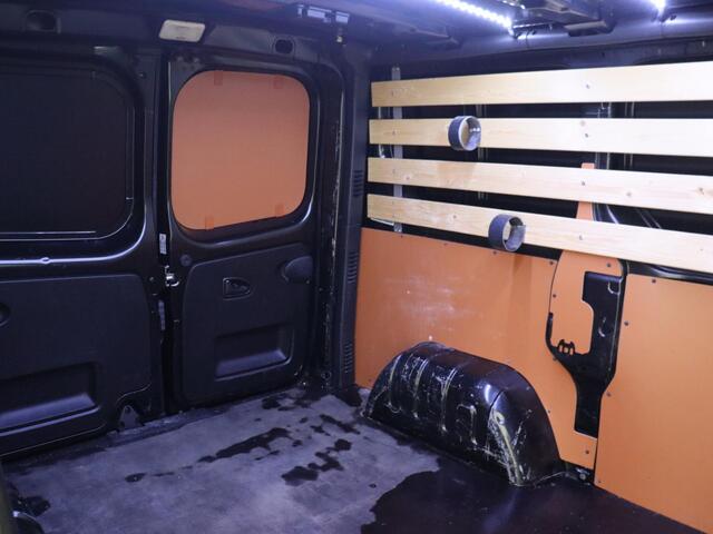 Renault TRAFIC 2.0 dCi 170 PK T29 L1H1 Luxe AUTOMAAT | Navigatie | Parkeersensoren & Camera | | LM Velgen| Trekhaak |