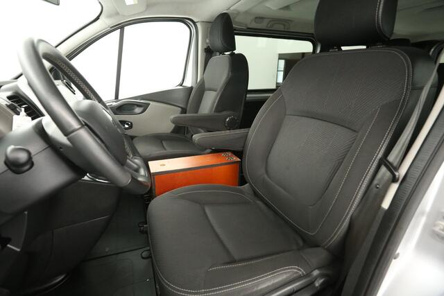 Renault TRAFIC 1.6 dCi L2H1 | 140PK | MARGE! | 8 Persoons | Taxi | Airco | Carplay | Cruise | Navigatie | PDC