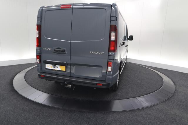 Renault TRAFIC 2.0 dCi 110 T30 L2H1 Work Edition | Trekhaak | Camera | Navigatie | Sidebars | Betimmering Laadruimte