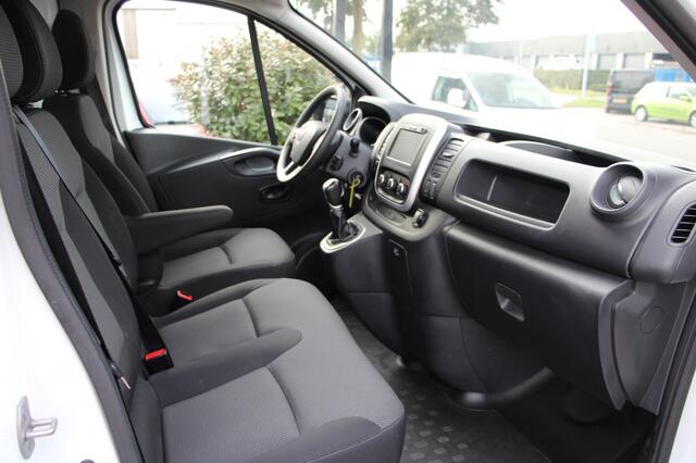 Renault TRAFIC 2.0 dCi T29 L2H1Comf Automaat Trekhaak Cruise controle Airco