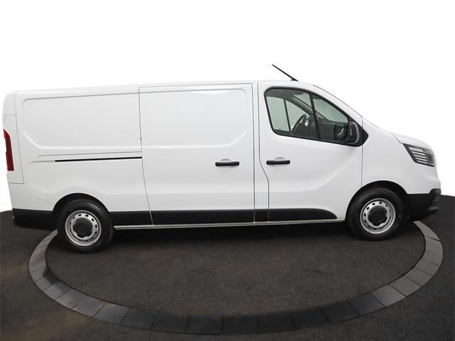 Renault TRAFIC 2.0 dCi 130 T30 L2H1 Luxe Excl. BTW Airco - Cruise Control - Bluetooth - Trekhaak - Parkeersensor Achter - Zijschuifdeur Rechts - 12 Maanden BOVAG Garantie