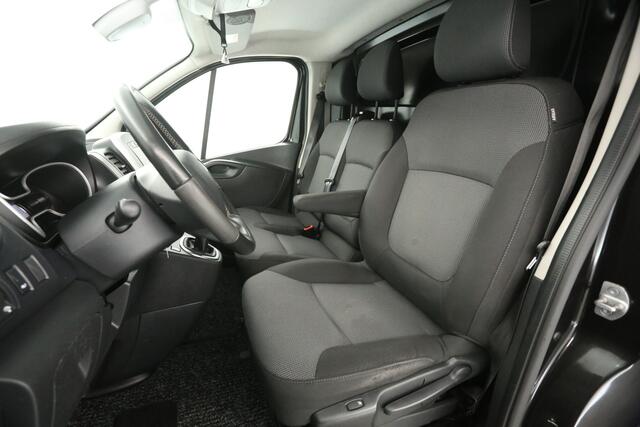 Renault TRAFIC 2.0 dCi 170PK T29 L2H1 | Automaat | Airco | Cruise | Camera | 3-Zits | Trekh. | Carplay | Stoelverw.