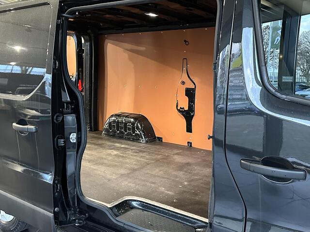 Renault TRAFIC 2.0 Blue dC1 150 EDC T30 L2H1 Advance AUTOMAAT| NAVIGATIE | ACHTERUITRIJCAMERA | LAADRUIMTEPAKKET | SIDEBARS