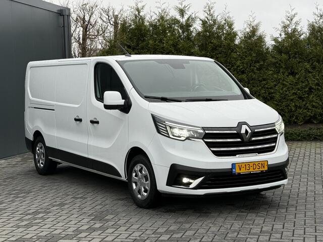 Renault TRAFIC 2.0 dCi 110 PK / L2H1 / 1e EIG. / TREKHAAK / AIRCO / CRUISE / CARPLAY / 3-ZITS / LED
