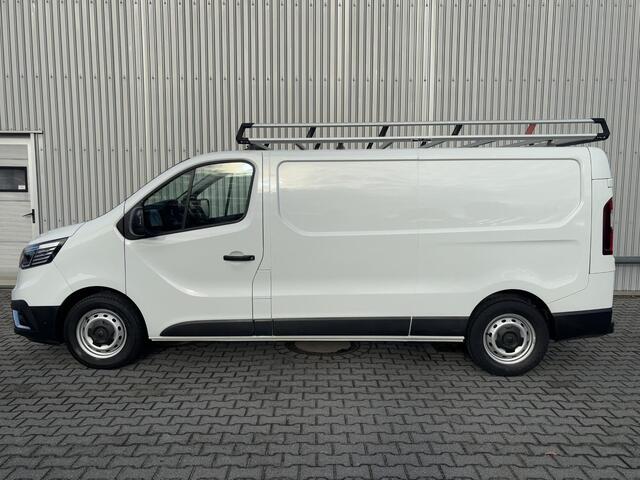 Renault TRAFIC 2.0 dCi 110 T30 L2H1*A/C*CRUISE*NAVI*HAAK*3PERS*