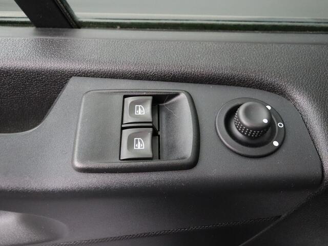 Renault TRAFIC 2.0DCi 120PK | Imperiaal | Betimmering | Navigatie | Camera | Airco