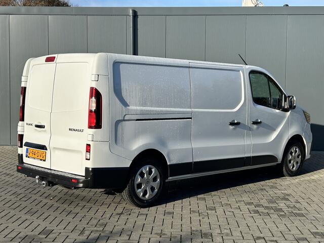 Renault TRAFIC 2.0 dCi 110 PK / L2H1 / TREKHAAK / 31.141 KM !! / 1e EIG. / AIRCO / CRUISE / 3-ZITS / APPLE CARPLAY / LED
