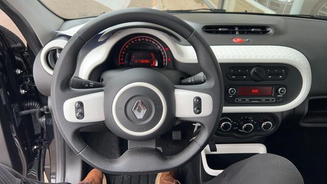 Renault TWINGO 1.0 SCe Collection